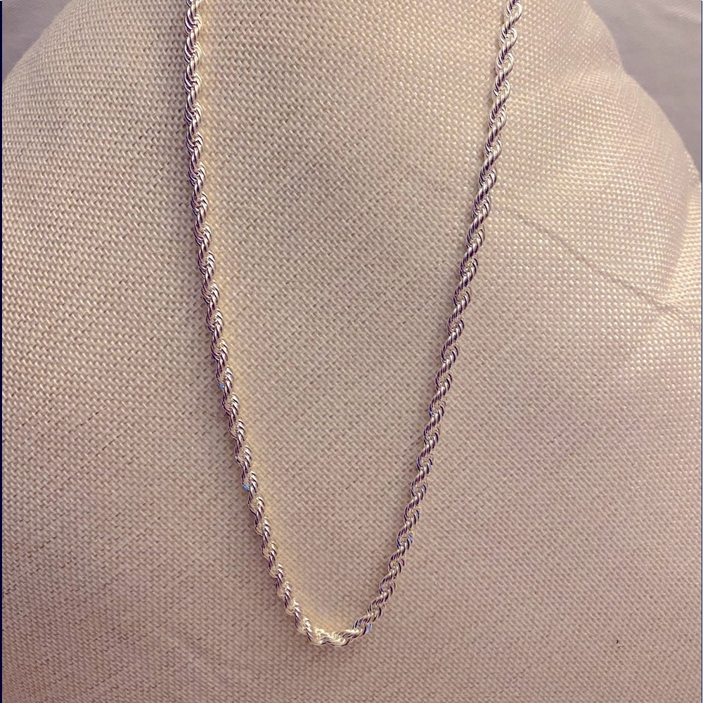 **NEW s925 Silver rope necklace. 5mm 26”